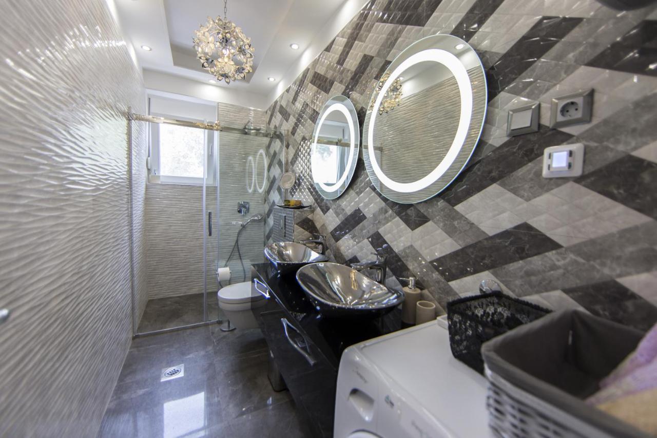Villa Long Island Luxury Residence, Sali Dugi Otok-Private Parking,Next To Beach Esterno foto