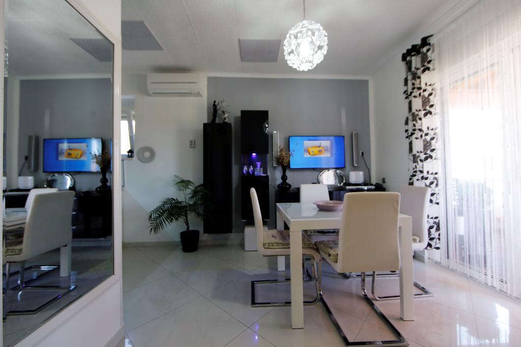 Villa Long Island Luxury Residence, Sali Dugi Otok-Private Parking,Next To Beach Esterno foto